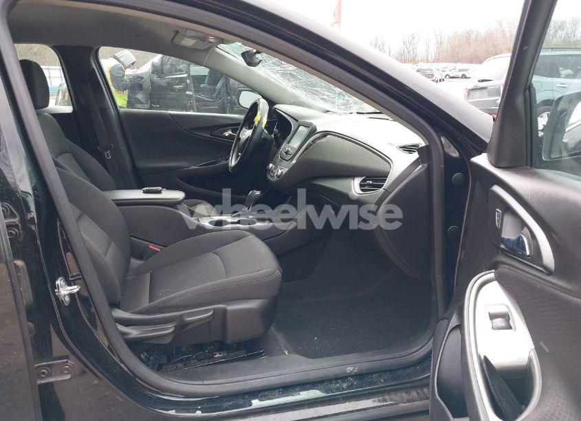 Photo 5 of 2018 Chevrolet Malibu 1LS (VIN 1G1ZB5ST0JF293394)