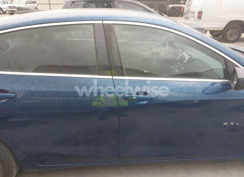 Photo 13 of 2019 Chevrolet Malibu 1LS (VIN 1G1ZB5ST0KF199341)