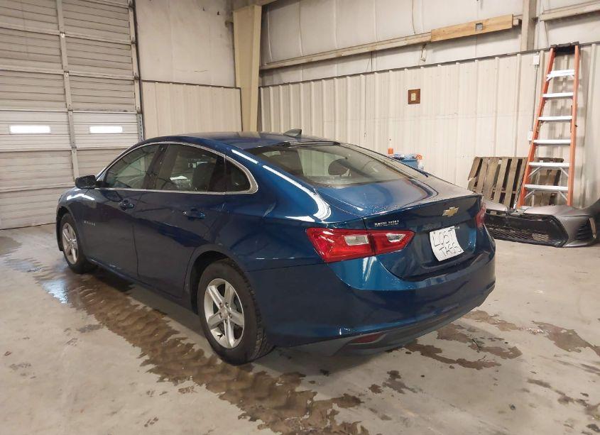 Photo 3 of 2019 Chevrolet Malibu 1LS (VIN 1G1ZB5ST0KF209866)