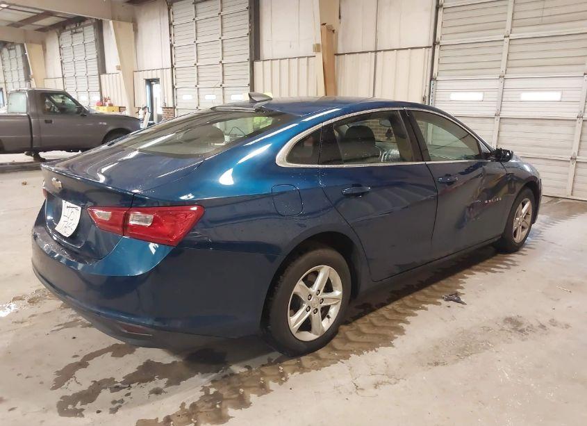 Photo 4 of 2019 Chevrolet Malibu 1LS (VIN 1G1ZB5ST0KF209866)