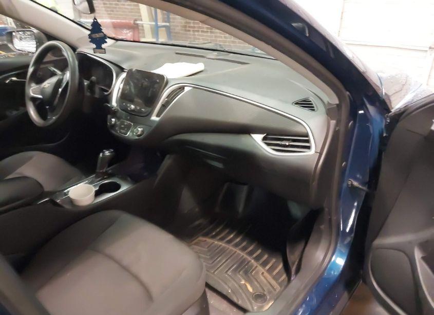 Photo 5 of 2019 Chevrolet Malibu 1LS (VIN 1G1ZB5ST0KF209866)