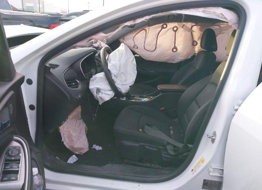 Photo 5 of 2019 Chevrolet Malibu 1LS (VIN 1G1ZB5ST0KF219247)