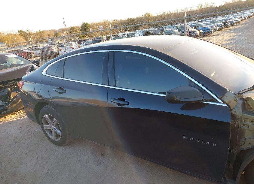 Photo 14 of 2019 Chevrolet Malibu 1LS (VIN 1G1ZB5ST0KF227090)