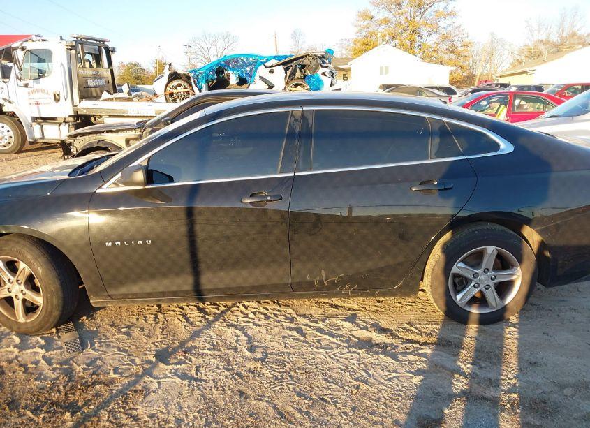Photo 15 of 2019 Chevrolet Malibu 1LS (VIN 1G1ZB5ST0KF227090)