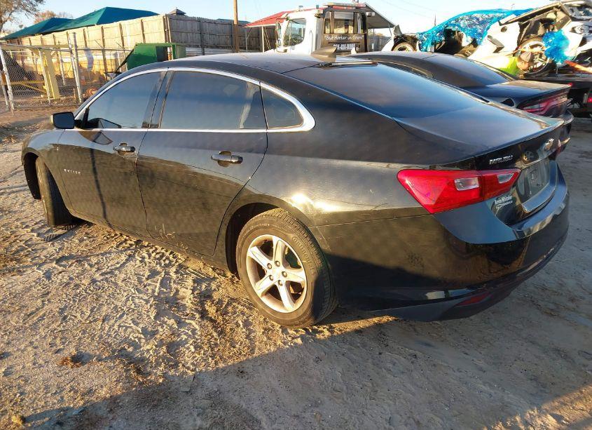 Photo 3 of 2019 Chevrolet Malibu 1LS (VIN 1G1ZB5ST0KF227090)