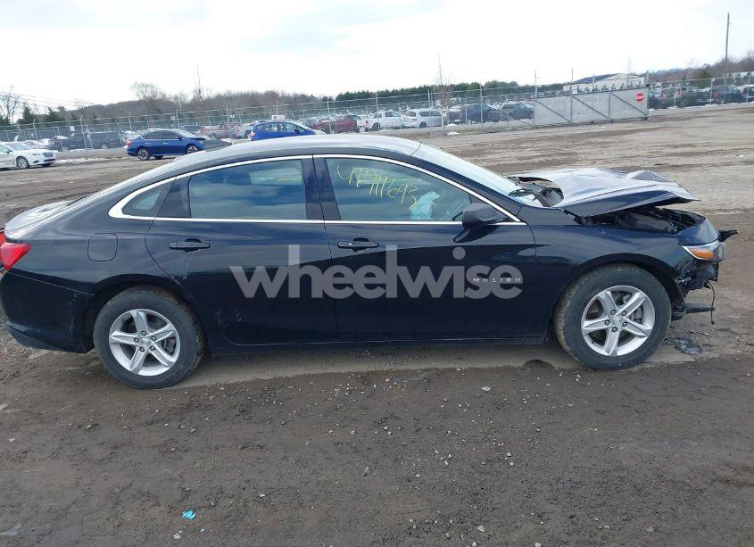 Photo 14 of 2020 Chevrolet Malibu FWD LS (VIN 1G1ZB5ST0LF013878)