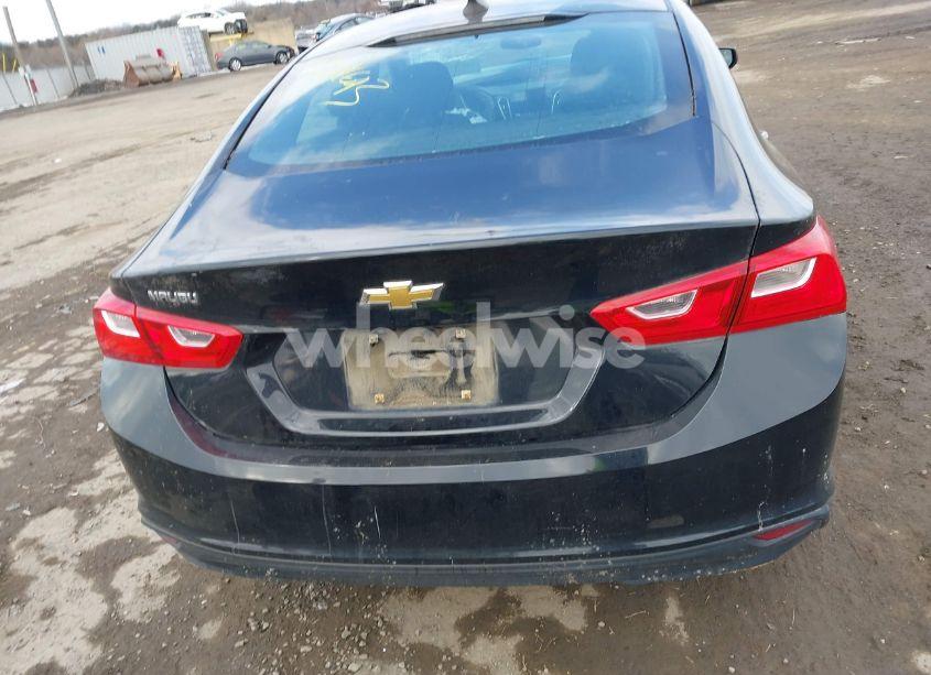 Photo 17 of 2020 Chevrolet Malibu FWD LS (VIN 1G1ZB5ST0LF013878)