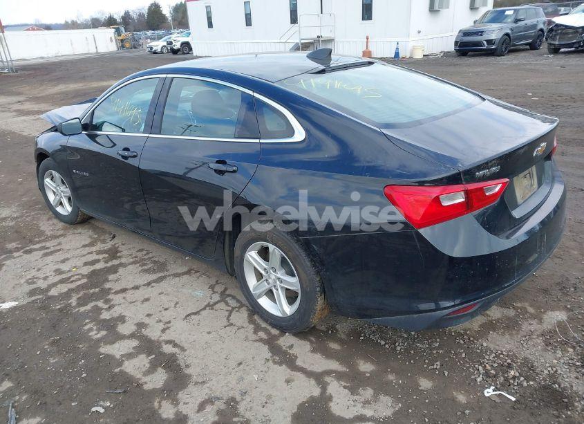 Photo 3 of 2020 Chevrolet Malibu FWD LS (VIN 1G1ZB5ST0LF013878)