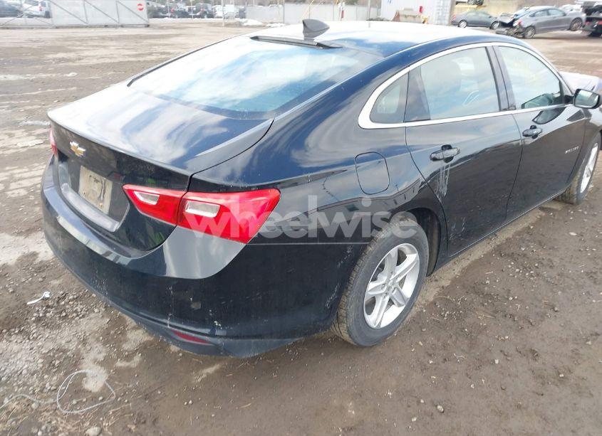 Photo 4 of 2020 Chevrolet Malibu FWD LS (VIN 1G1ZB5ST0LF013878)
