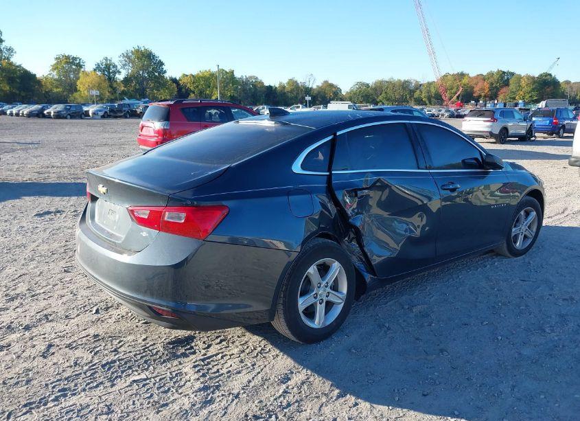 Photo 4 of 2020 Chevrolet Malibu FWD LS (VIN 1G1ZB5ST0LF027585)