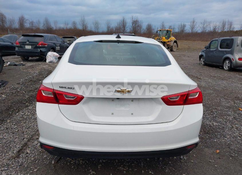 Photo 16 of 2020 Chevrolet Malibu FWD LS (VIN 1G1ZB5ST0LF120381)