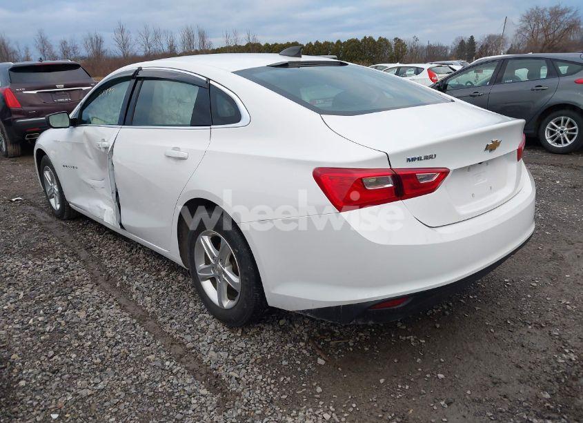 Photo 3 of 2020 Chevrolet Malibu FWD LS (VIN 1G1ZB5ST0LF120381)
