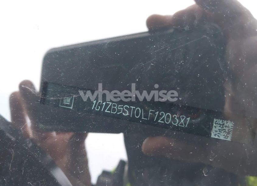 Photo 9 of 2020 Chevrolet Malibu FWD LS (VIN 1G1ZB5ST0LF120381)