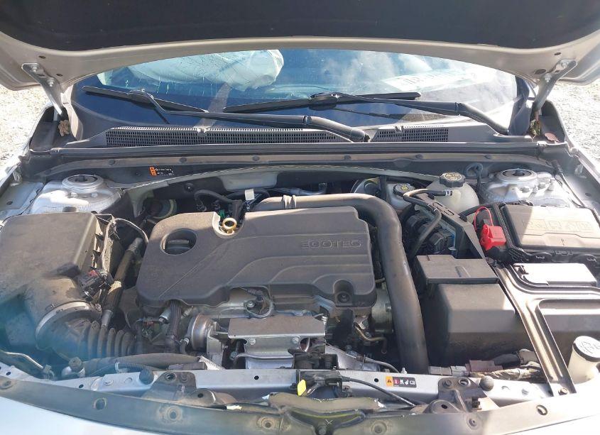 Photo 10 of 2021 Chevrolet Malibu FWD LS (VIN 1G1ZB5ST0MF023408)