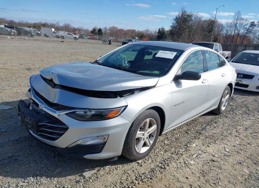 Photo 2 of 2021 Chevrolet Malibu FWD LS (VIN 1G1ZB5ST0MF023408)