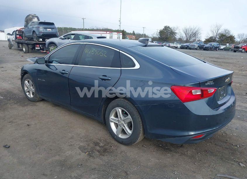 Photo 3 of 2021 Chevrolet Malibu FWD LS (VIN 1G1ZB5ST0MF084340)