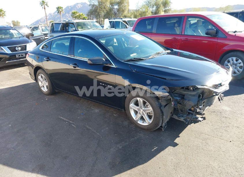2022 Chevrolet Malibu FWD LS (VIN 1G1ZB5ST0NF189025) main photo