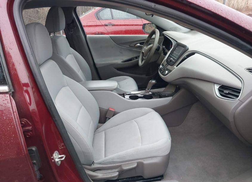 Photo 5 of 2016 Chevrolet Malibu LS (VIN 1G1ZB5ST1GF274653)