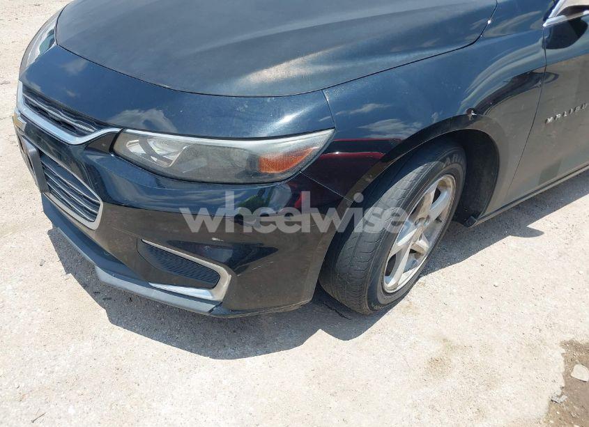 Photo 6 of 2016 Chevrolet Malibu LS (VIN 1G1ZB5ST1GF292456)
