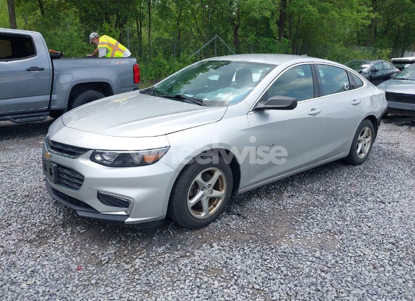 Photo 2 of 2016 Chevrolet Malibu LS (VIN 1G1ZB5ST1GF294448)