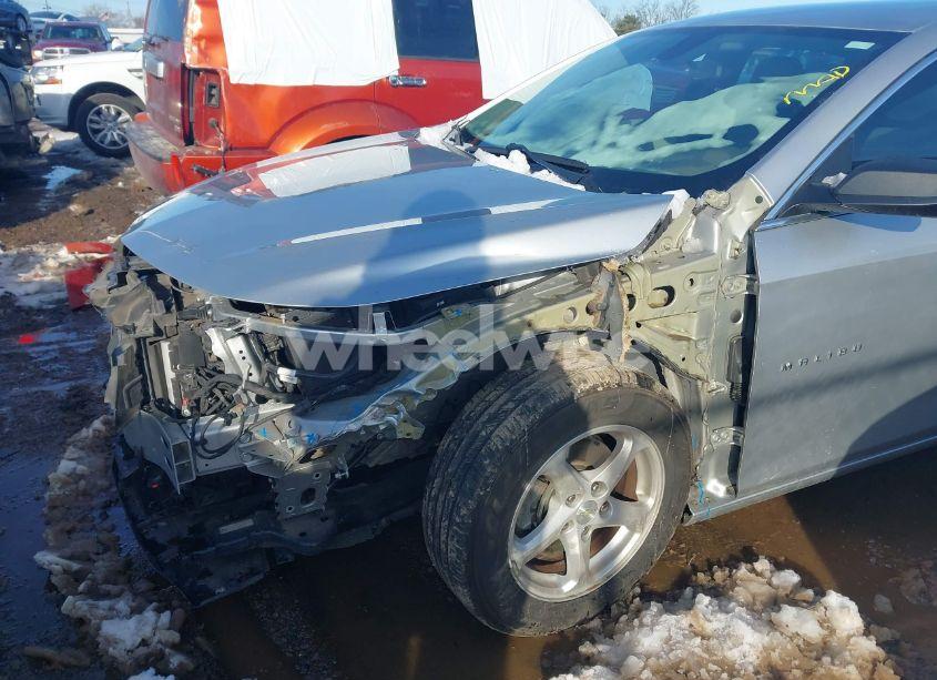 Photo 18 of 2017 Chevrolet Malibu LS (VIN 1G1ZB5ST1HF138881)
