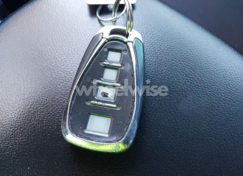 Photo 11 of 2017 Chevrolet Malibu LS (VIN 1G1ZB5ST1HF155468)