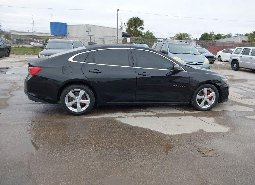 Photo 13 of 2017 Chevrolet Malibu LS (VIN 1G1ZB5ST1HF169709)