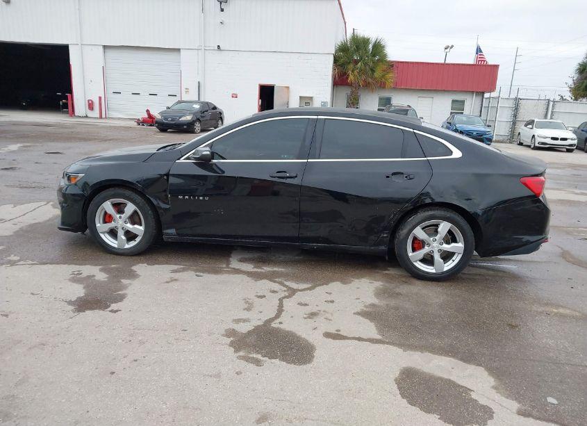 Photo 14 of 2017 Chevrolet Malibu LS (VIN 1G1ZB5ST1HF169709)