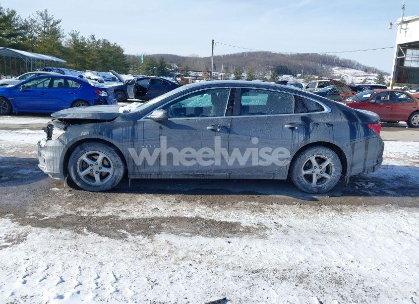 Photo 14 of 2017 Chevrolet Malibu LS (VIN 1G1ZB5ST1HF176157)