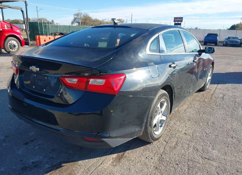 Photo 4 of 2017 Chevrolet Malibu LS (VIN 1G1ZB5ST1HF177003)