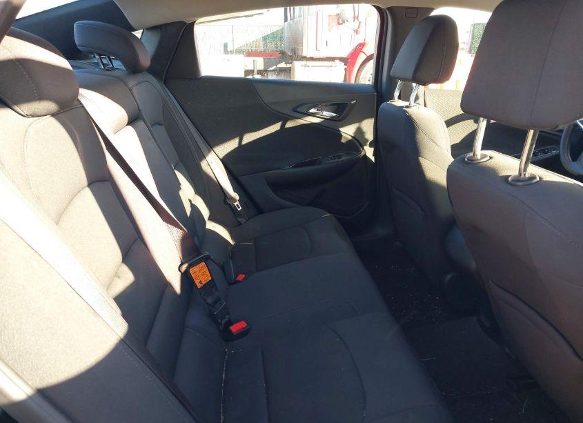 Photo 8 of 2017 Chevrolet Malibu LS (VIN 1G1ZB5ST1HF177003)