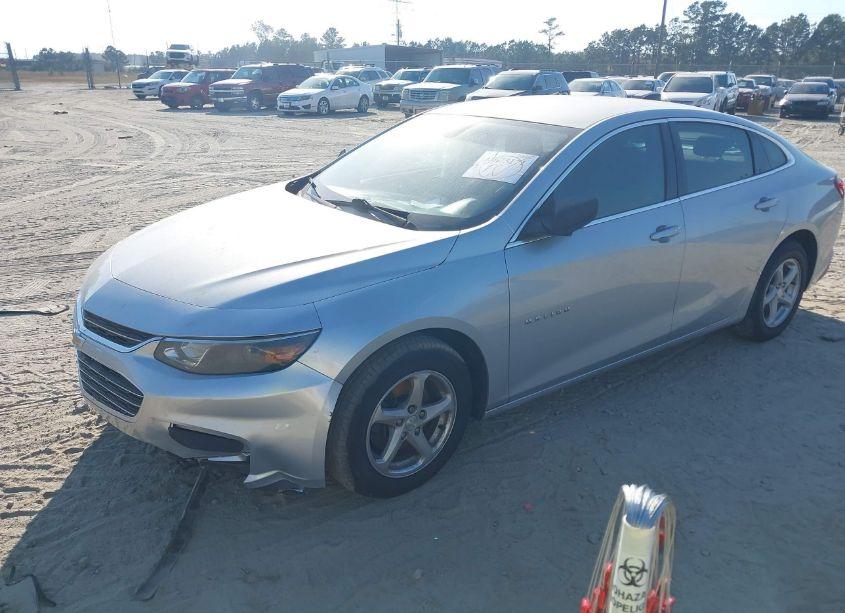 Photo 2 of 2017 Chevrolet Malibu LS (VIN 1G1ZB5ST1HF182198)