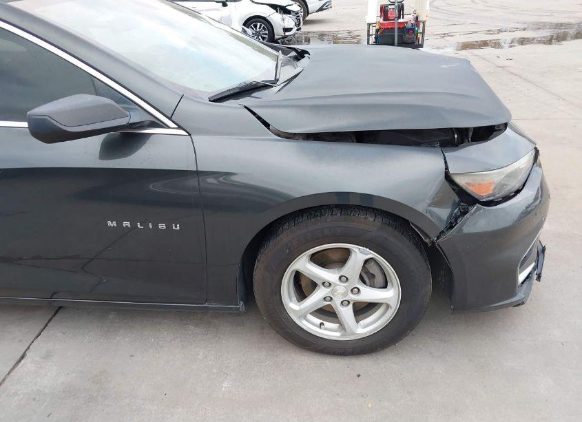 Photo 17 of 2017 Chevrolet Malibu LS (VIN 1G1ZB5ST1HF183027)