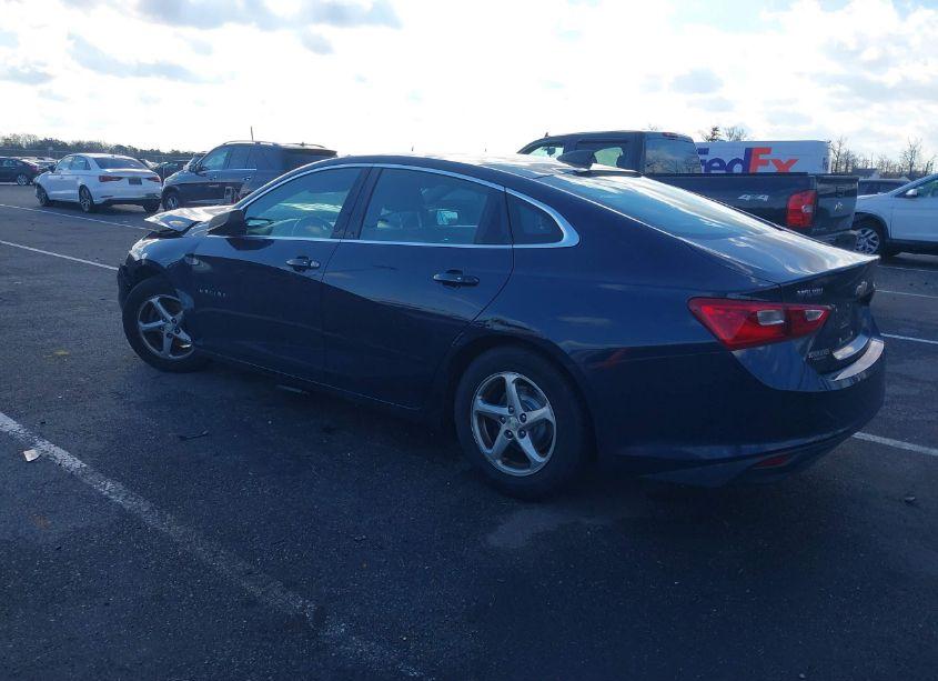 Photo 3 of 2017 Chevrolet Malibu LS (VIN 1G1ZB5ST1HF223543)