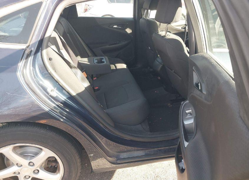 Photo 8 of 2017 Chevrolet Malibu LS (VIN 1G1ZB5ST1HF223543)