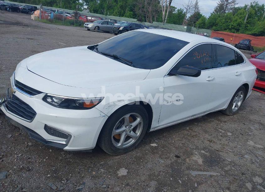 Photo 2 of 2017 Chevrolet Malibu LS (VIN 1G1ZB5ST1HF286206)