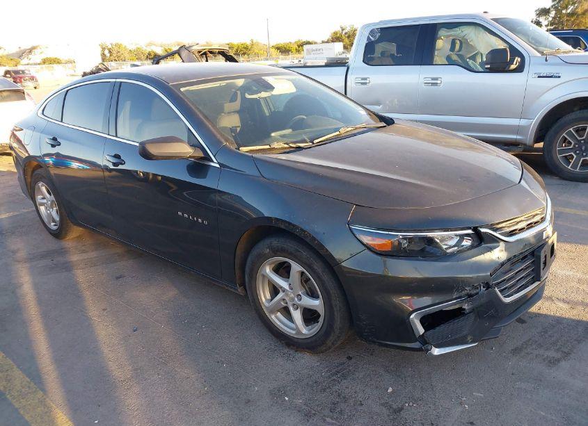 2017 Chevrolet Malibu LS (VIN 1G1ZB5ST1HF290398) main photo