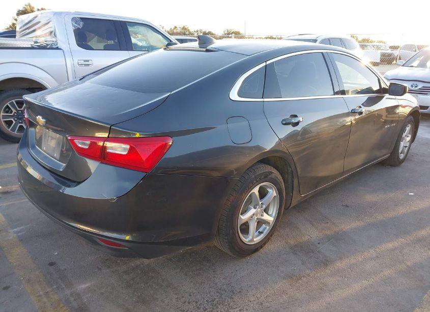 Photo 4 of 2017 Chevrolet Malibu LS (VIN 1G1ZB5ST1HF290398)