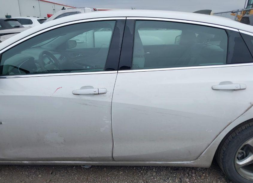 Photo 14 of 2018 Chevrolet Malibu 1LS (VIN 1G1ZB5ST1JF147022)