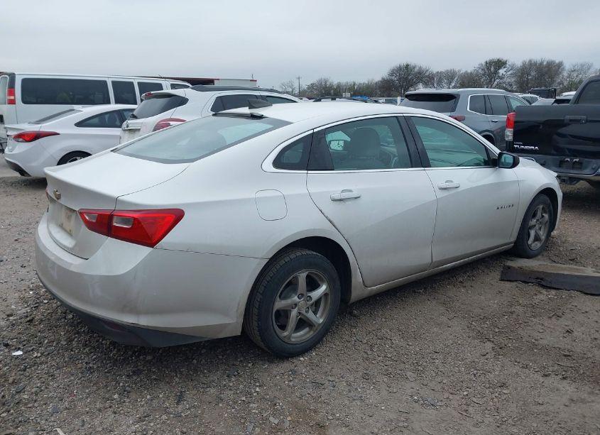 Photo 4 of 2018 Chevrolet Malibu 1LS (VIN 1G1ZB5ST1JF147022)