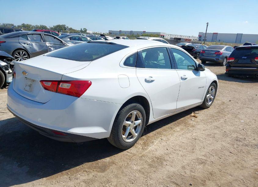 Photo 4 of 2018 Chevrolet Malibu 1LS (VIN 1G1ZB5ST1JF180909)