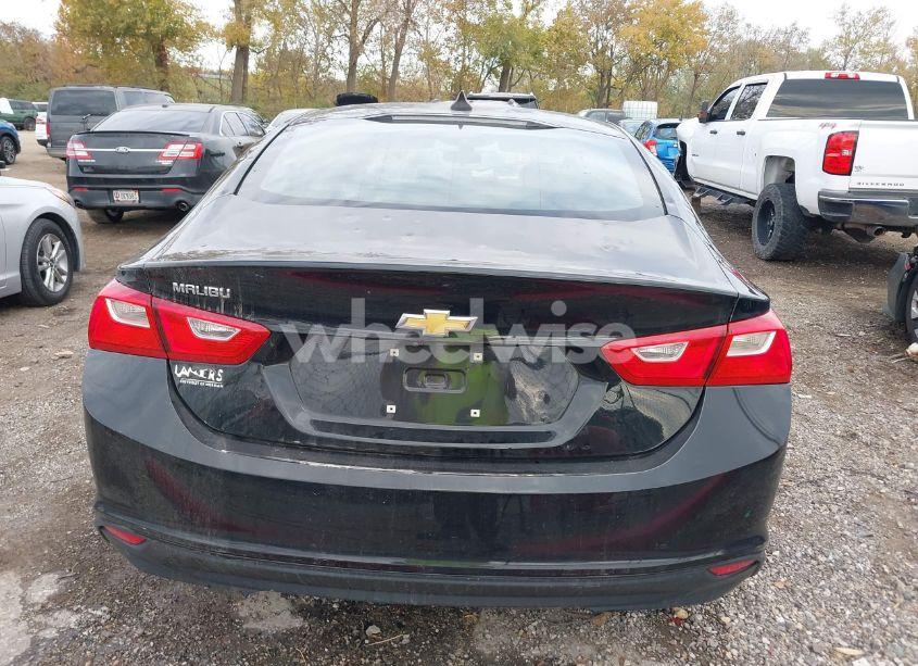 Photo 16 of 2018 Chevrolet Malibu 1LS (VIN 1G1ZB5ST1JF218123)
