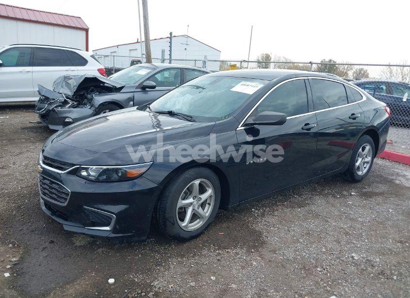 Photo 2 of 2018 Chevrolet Malibu 1LS (VIN 1G1ZB5ST1JF218123)