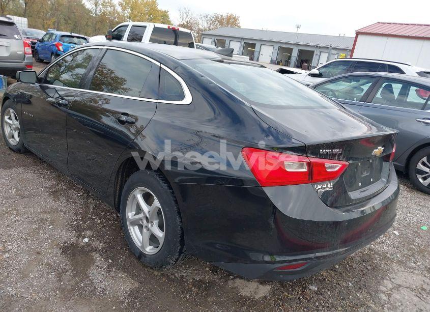 Photo 3 of 2018 Chevrolet Malibu 1LS (VIN 1G1ZB5ST1JF218123)