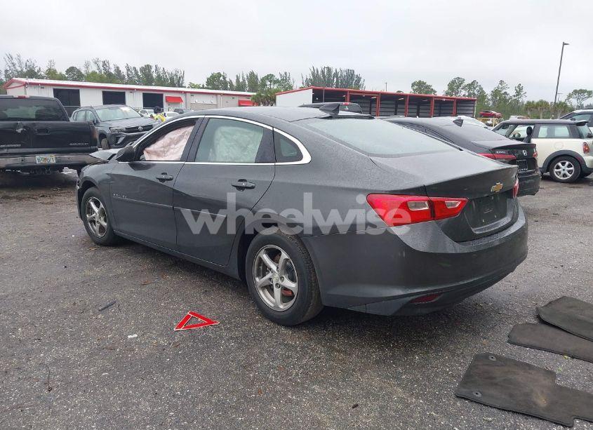 Photo 3 of 2018 Chevrolet Malibu 1LS (VIN 1G1ZB5ST1JF227159)