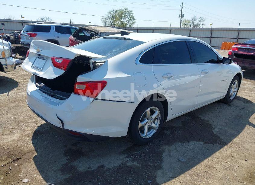 Photo 4 of 2018 Chevrolet Malibu 1LS (VIN 1G1ZB5ST1JF234242)