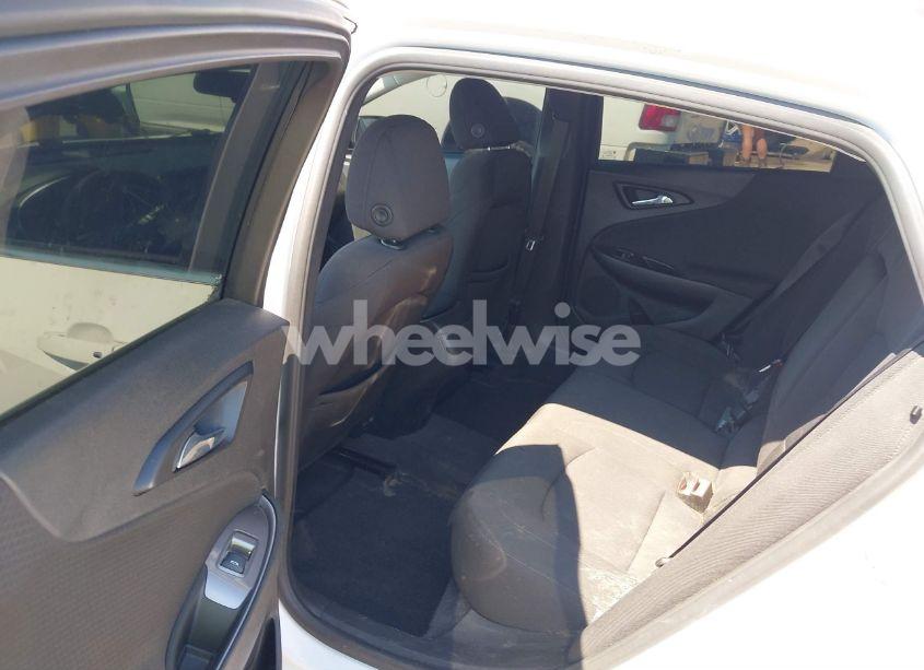 Photo 8 of 2018 Chevrolet Malibu 1LS (VIN 1G1ZB5ST1JF234242)