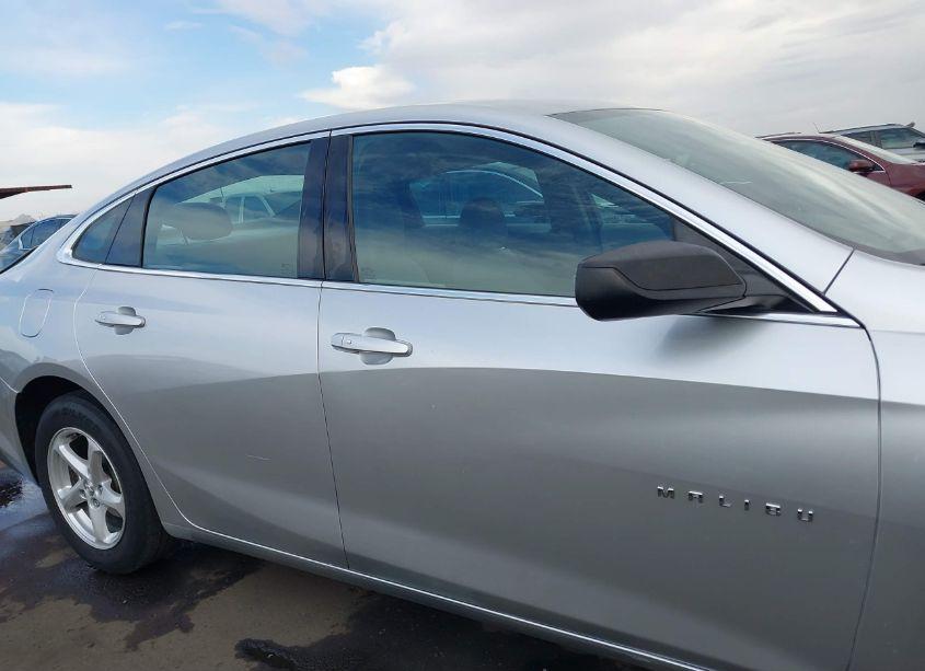 Photo 14 of 2018 Chevrolet Malibu 1LS (VIN 1G1ZB5ST1JF235259)