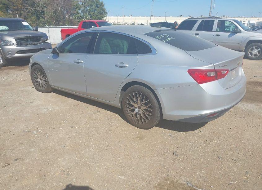 Photo 3 of 2018 Chevrolet Malibu 1LS (VIN 1G1ZB5ST1JF242079)