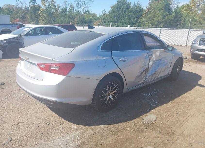 Photo 4 of 2018 Chevrolet Malibu 1LS (VIN 1G1ZB5ST1JF242079)